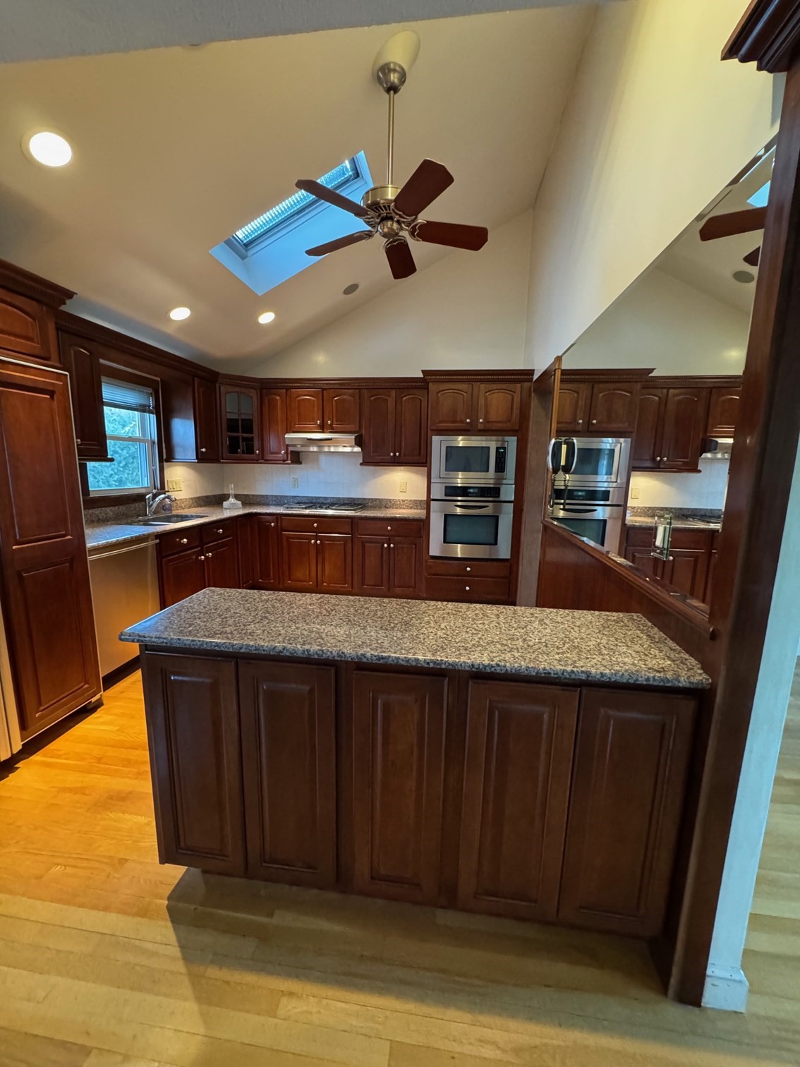 454 Lexington St, Woburn, MA 01801 - Image 4