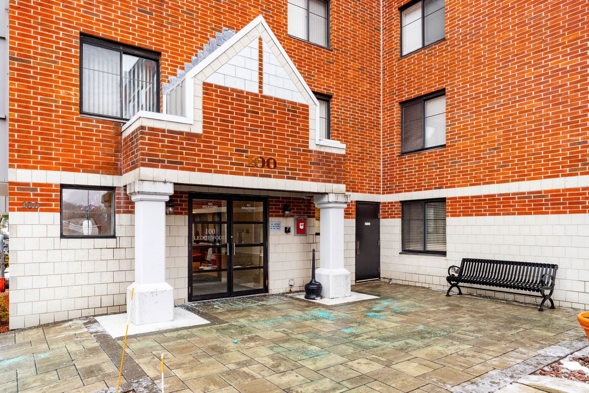 100 Ledgewood Dr Unit 117, Stoneham, MA 02180 - Image 27