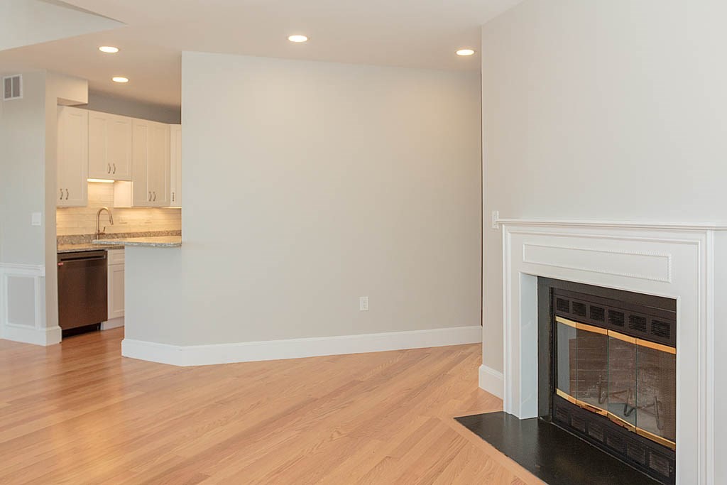 171 Walnut Unit 4, Dorchester, Boston, MA 02122 - Image 8