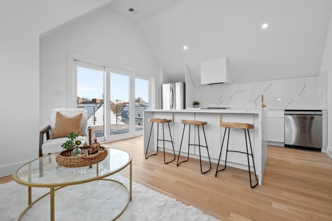 69 Electric Ave Unit 3, Somerville, MA 02144 - Image 5