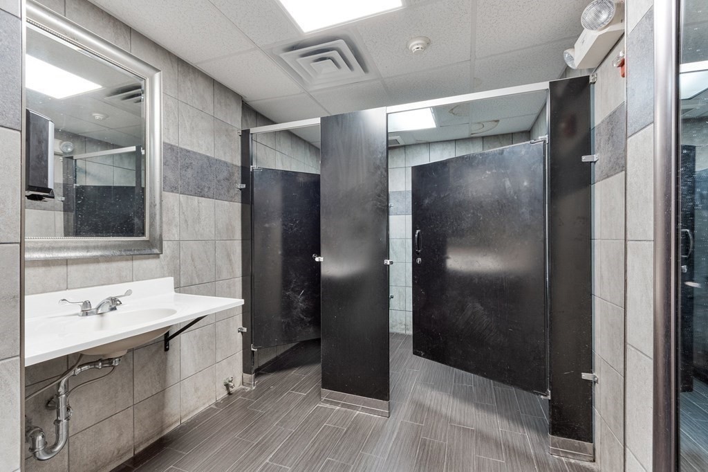 112 Green Street, Worcester, MA 01604 - Image 8