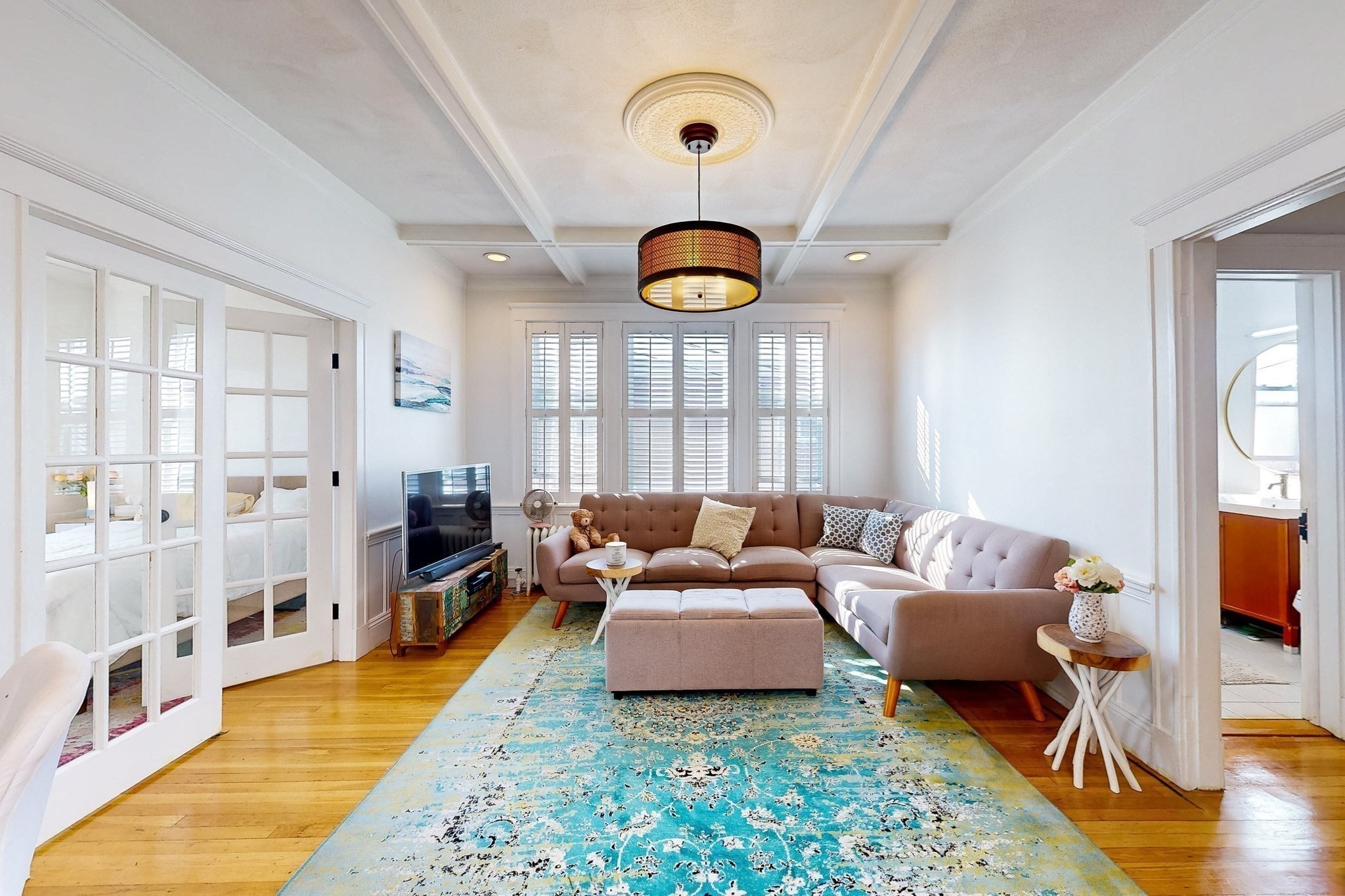 110 Bellingham St Unit 3, Chelsea, MA 02150