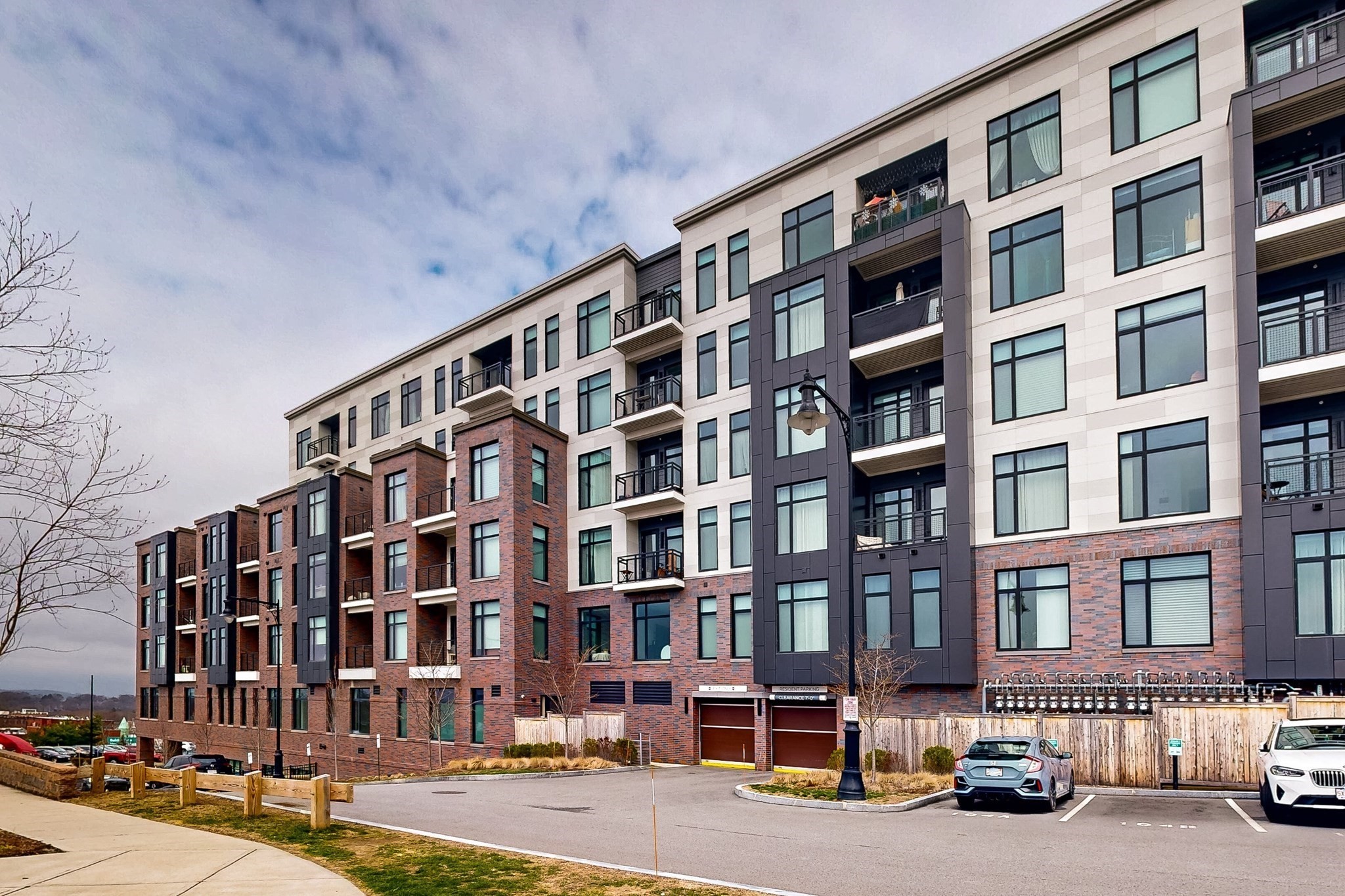 191 Washington Unit 720, Brighton, Boston, MA 02135