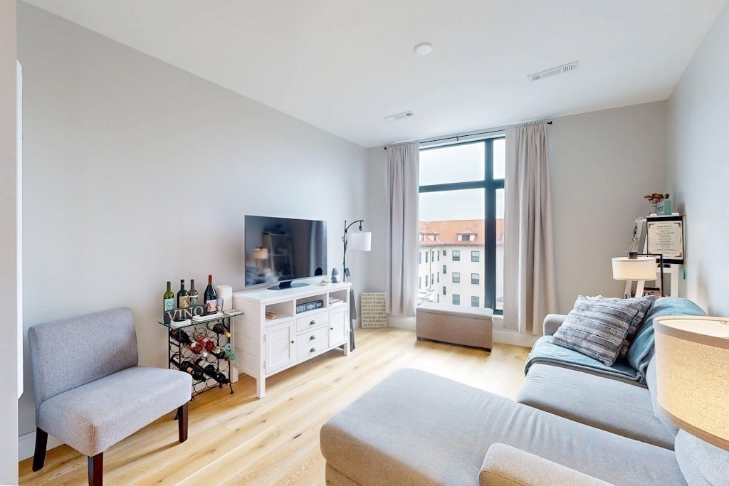 191 Washington Unit 720, Brighton, Boston, MA 02135 - Image 7