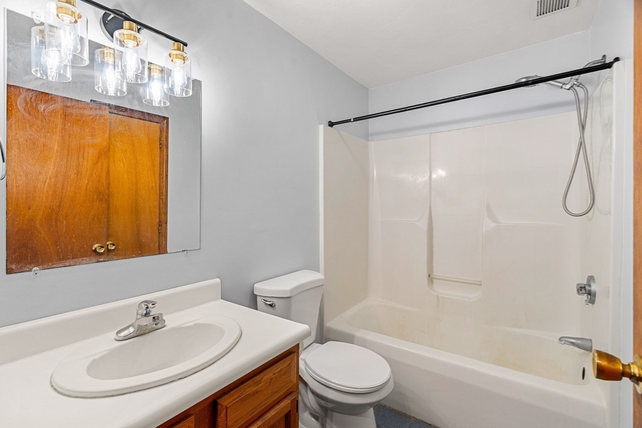 37 Highland St, Auburn, MA 01501 - Image 13