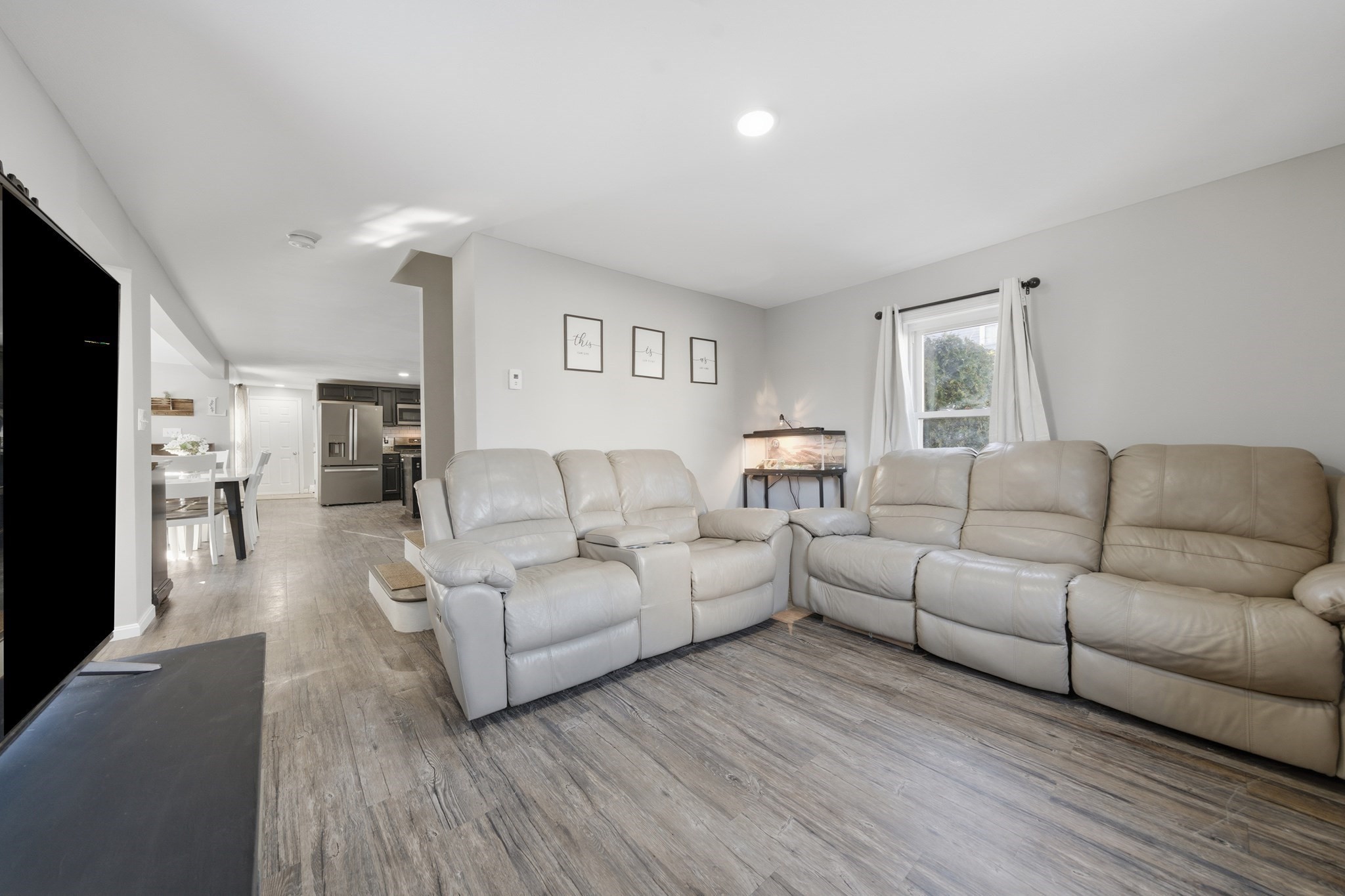 46 Pelham Street, Methuen, MA 01844 - Image 10