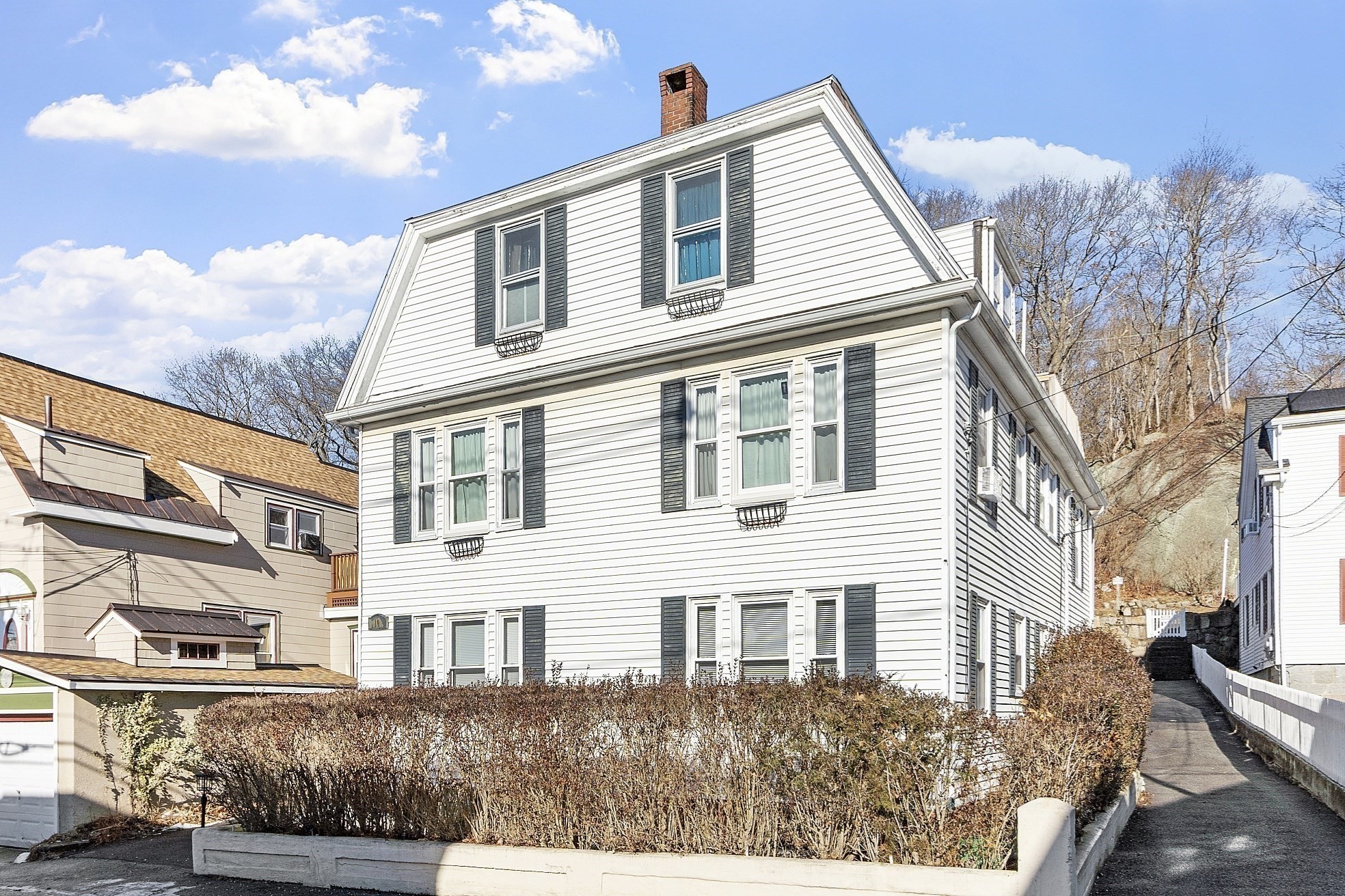 10 Oak St Unit 3, Gloucester, MA 01930 - Image 2