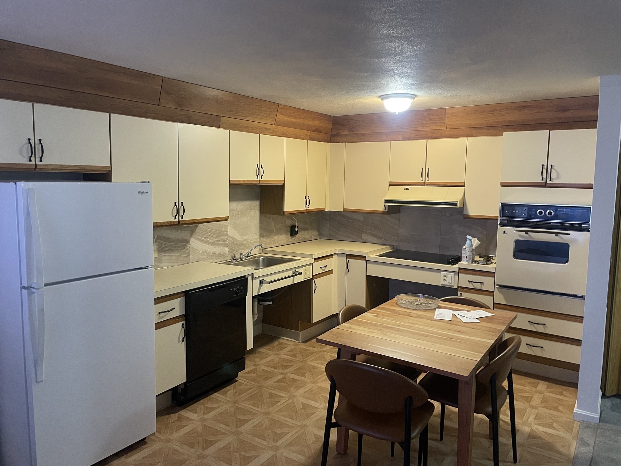 354 Broadway Unit 3, Lynn, MA 01904 - Image 2