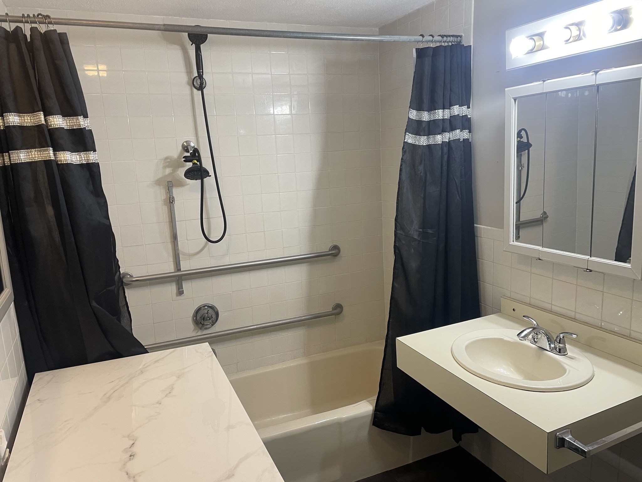 354 Broadway Unit 3, Lynn, MA 01904 - Image 4