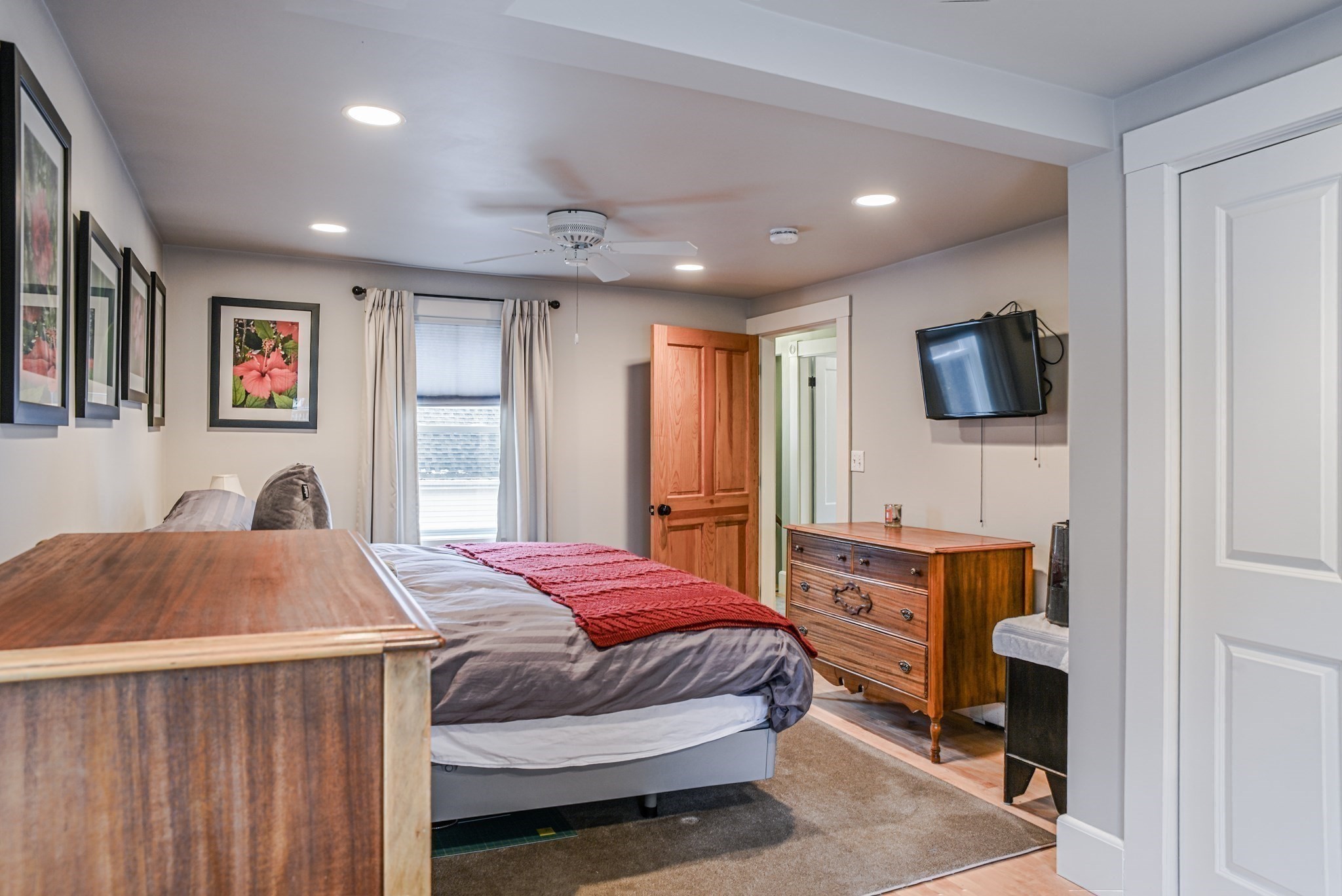 42 Bisson Street, Beverly, MA 01915 - Image 16