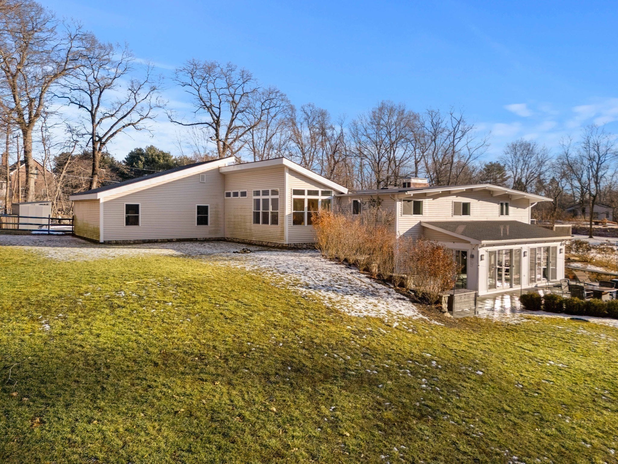 207 Rowley Bridge Road, Topsfield, MA 01983