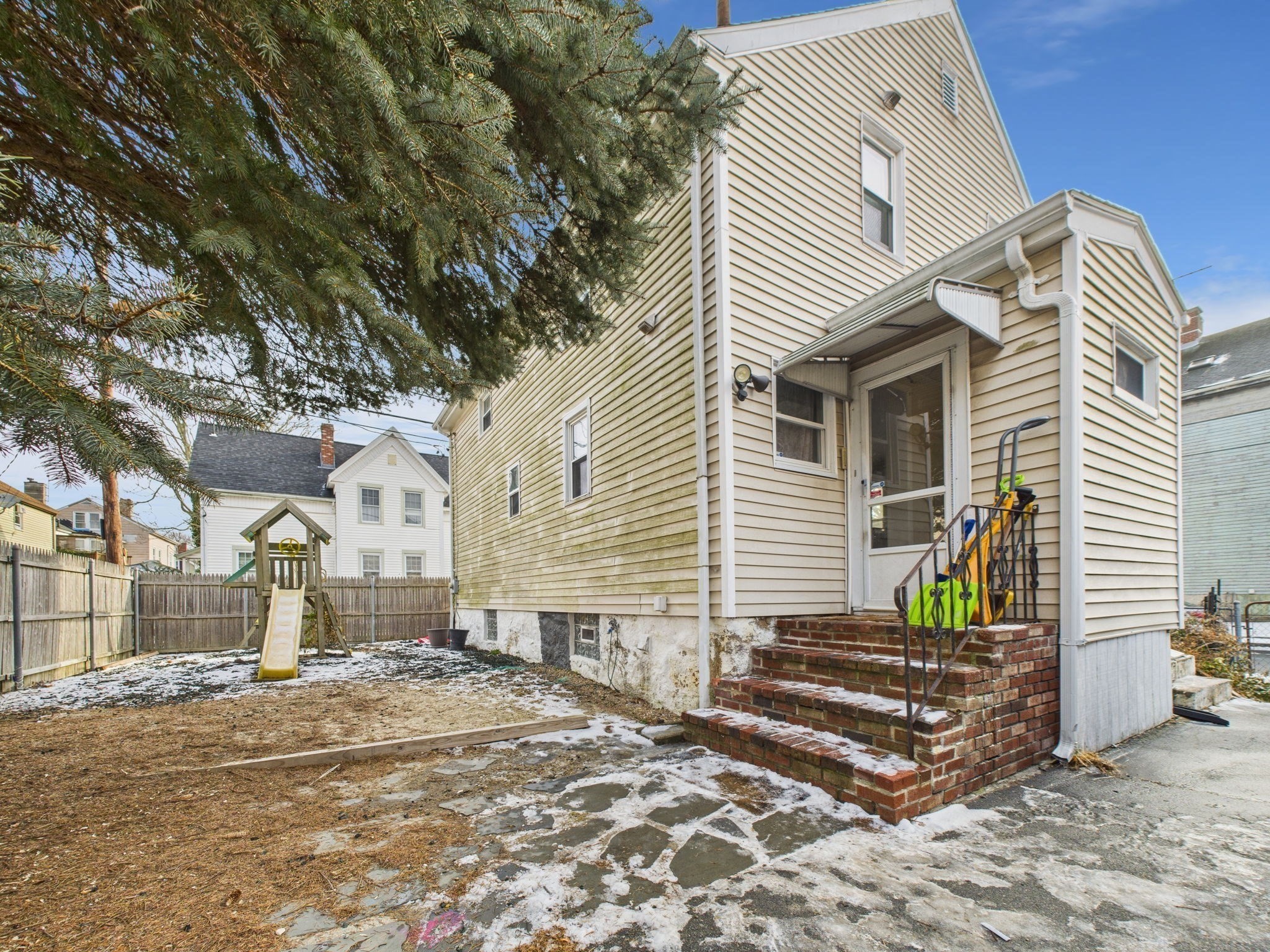 187 Cedar St, New Bedford, MA 02740 - Image 4