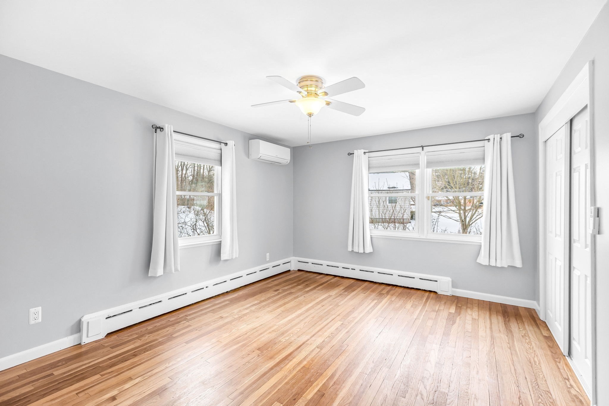 51 Candice Cir, Springfield, MA 01107 - Image 16