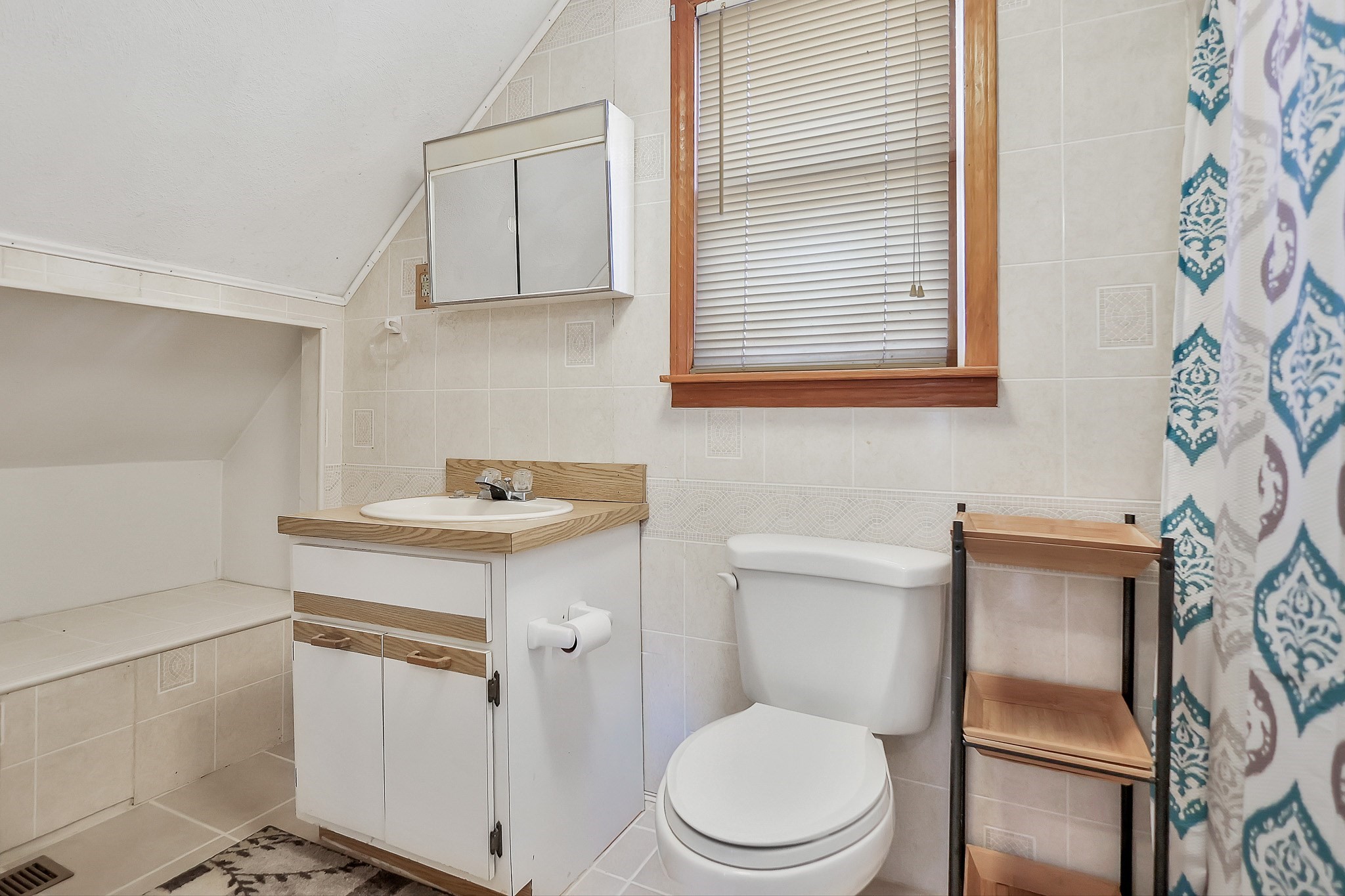 11 Warwick St Unit 3, Lowell, MA 01851 - Image 16