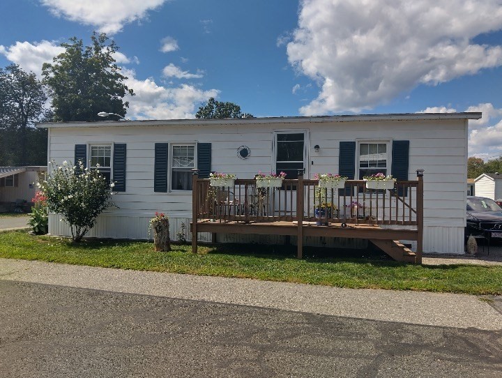 93 Grochmal Avenue Unit 12, Springfield, MA 01151 - Image 2