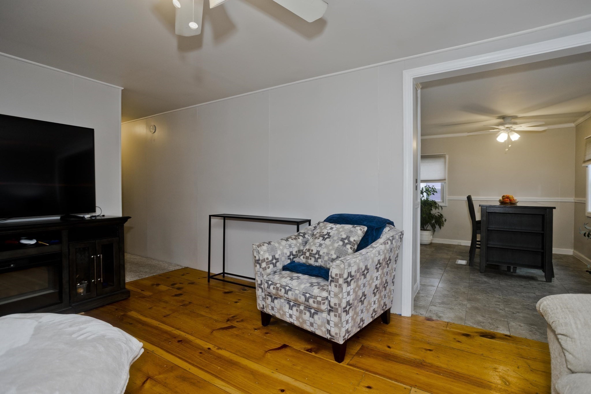 93 Grochmal Avenue Unit 12, Springfield, MA 01151 - Image 13