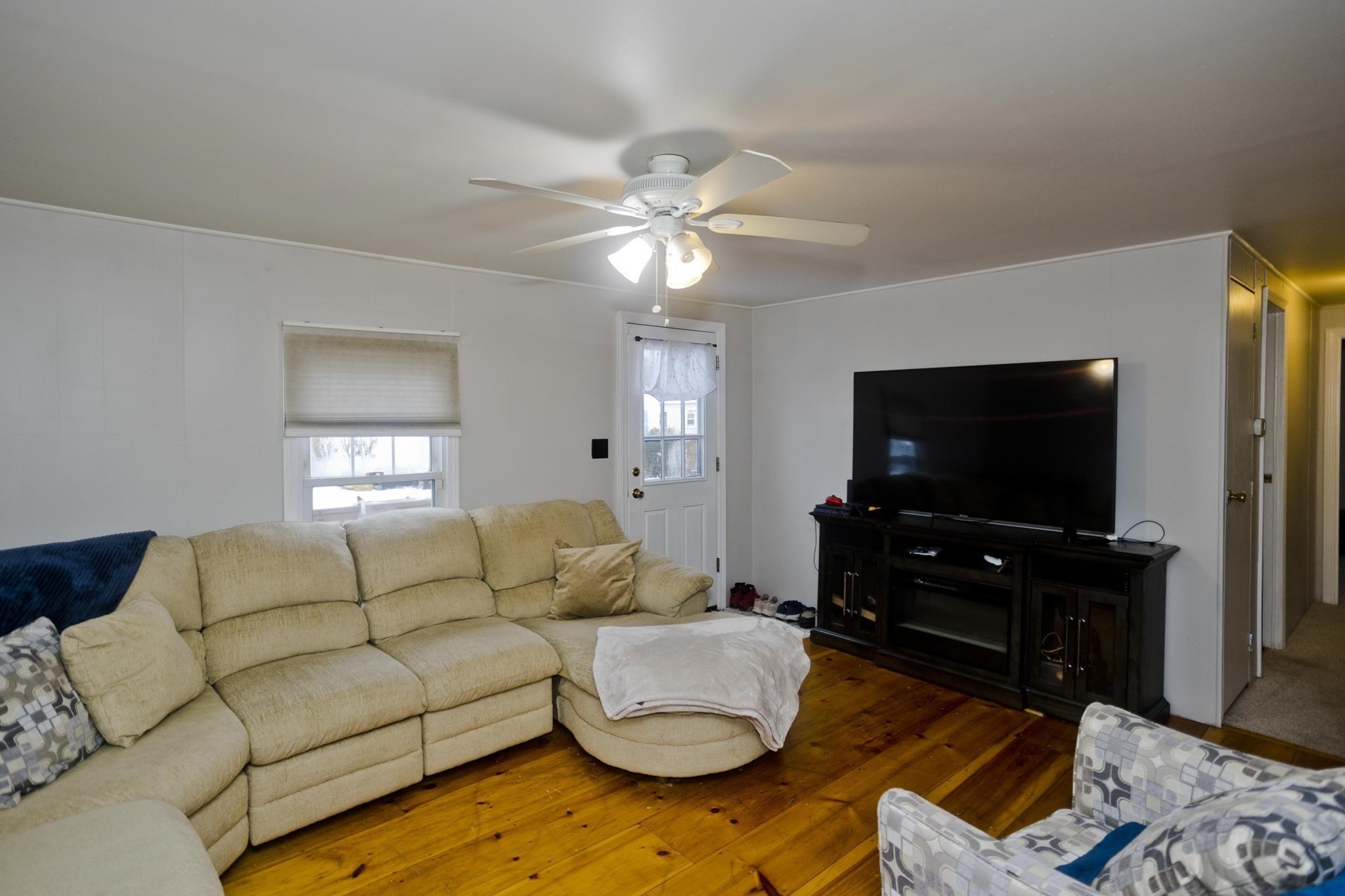 93 Grochmal Avenue Unit 12, Springfield, MA 01151 - Image 14