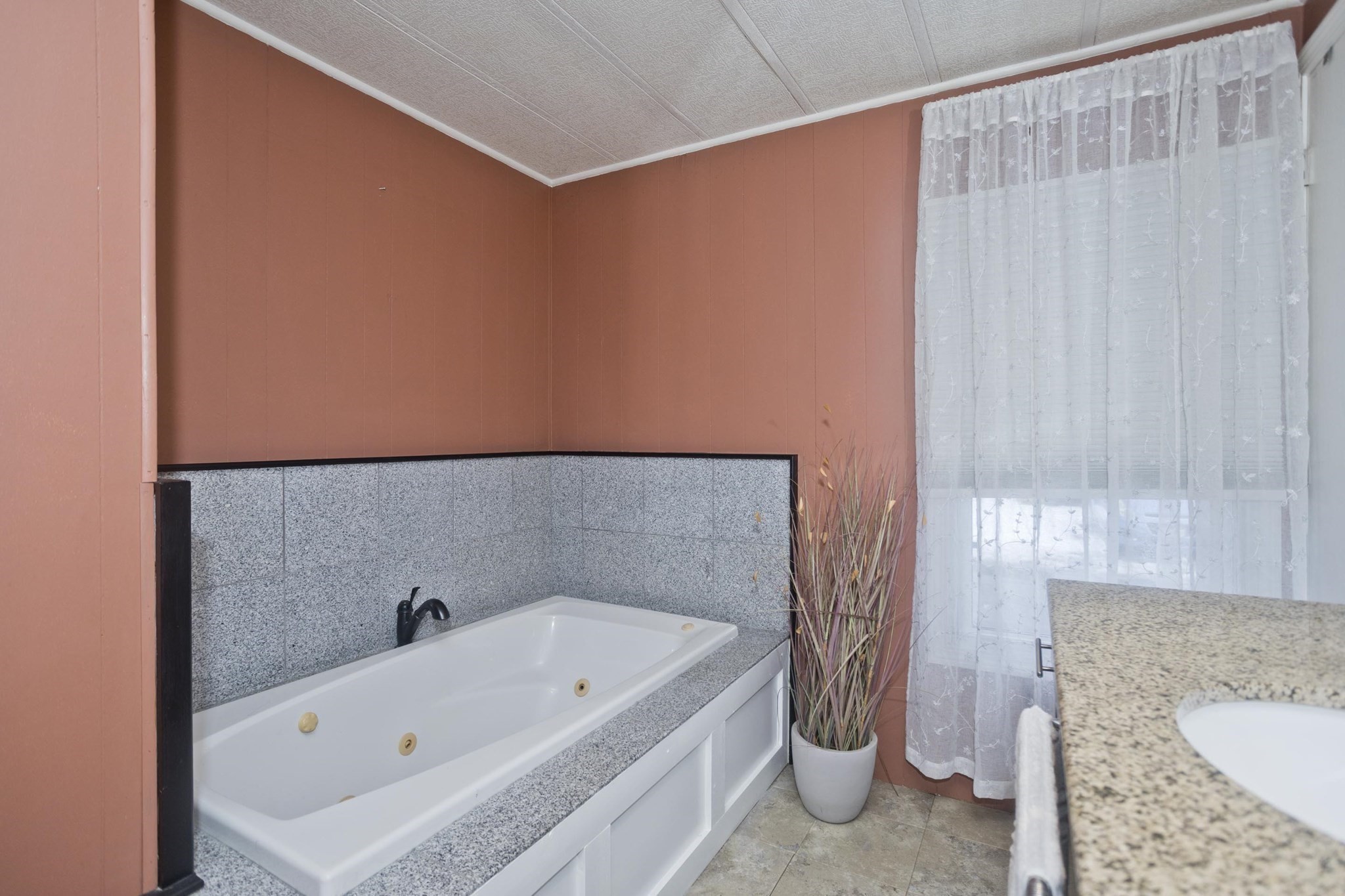 93 Grochmal Avenue Unit 12, Springfield, MA 01151 - Image 17