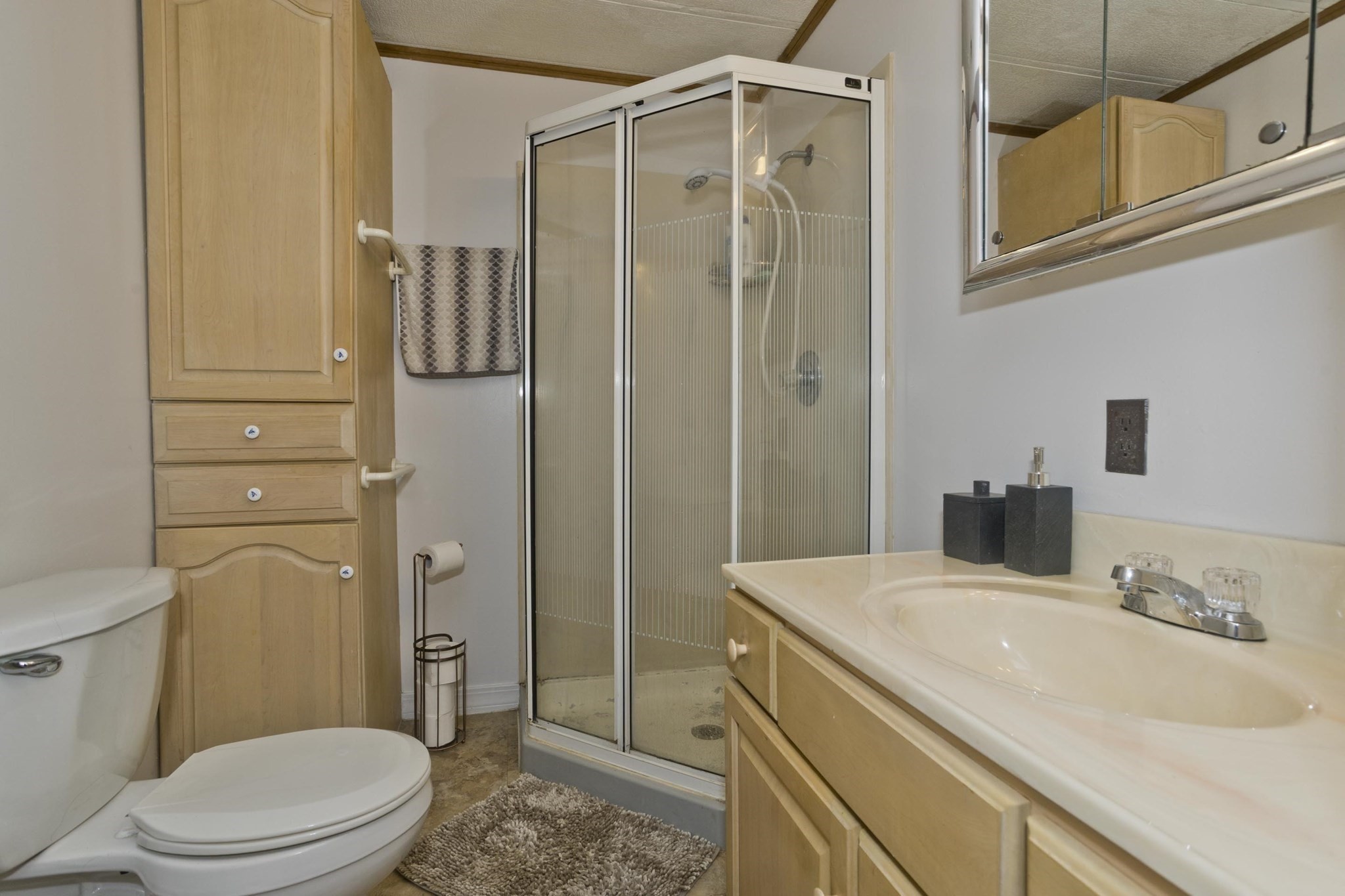 93 Grochmal Avenue Unit 12, Springfield, MA 01151 - Image 28