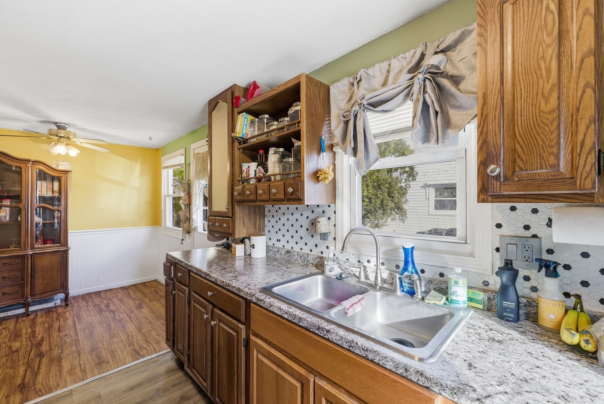 60 Hawthorn Street, Chicopee, MA 01020 - Image 12