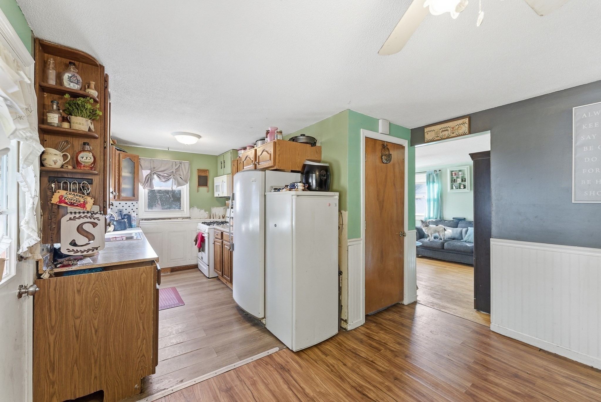 60 Hawthorn Street, Chicopee, MA 01020 - Image 16