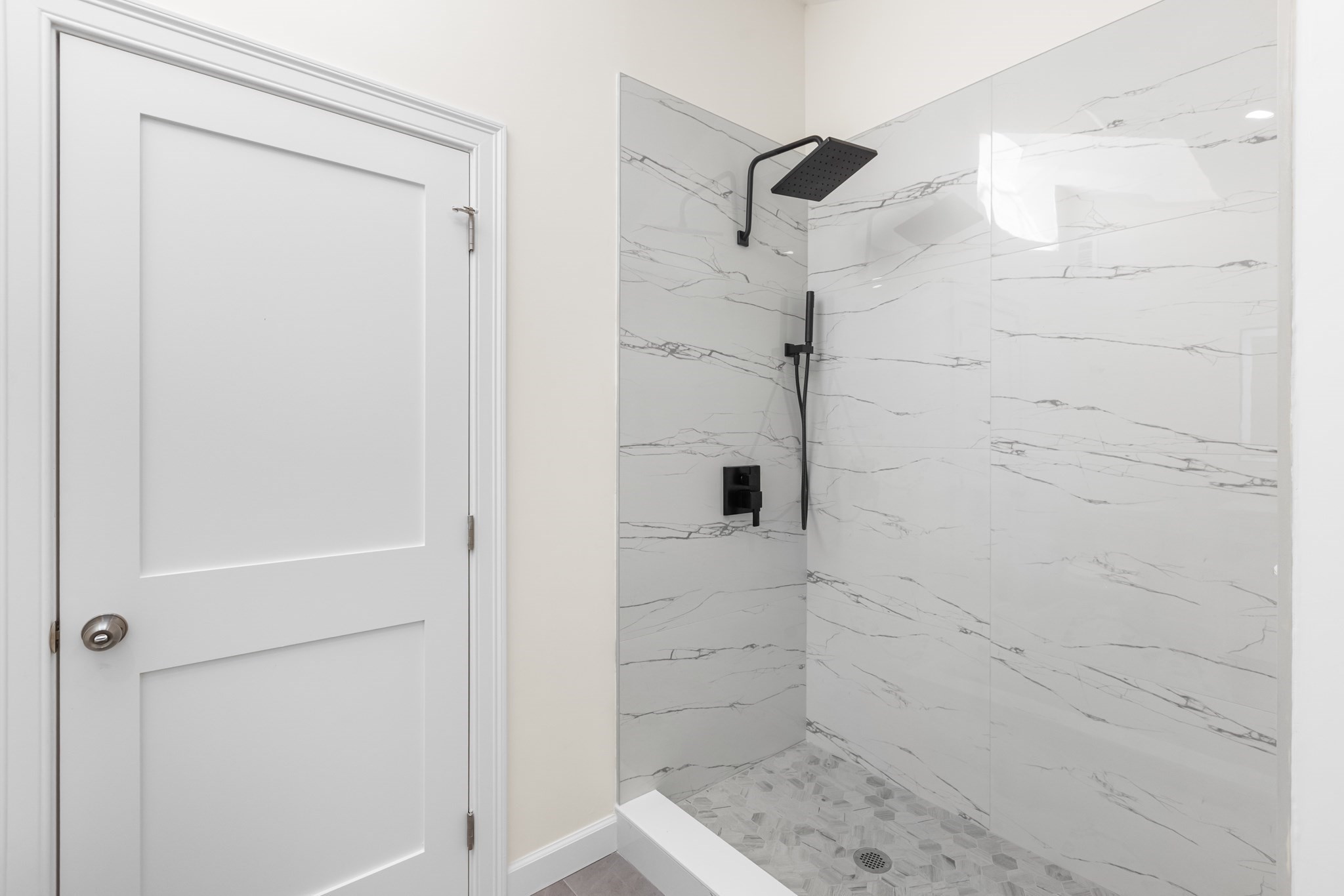 232 Lake Dr, Hamilton, MA 01982 - Image 17