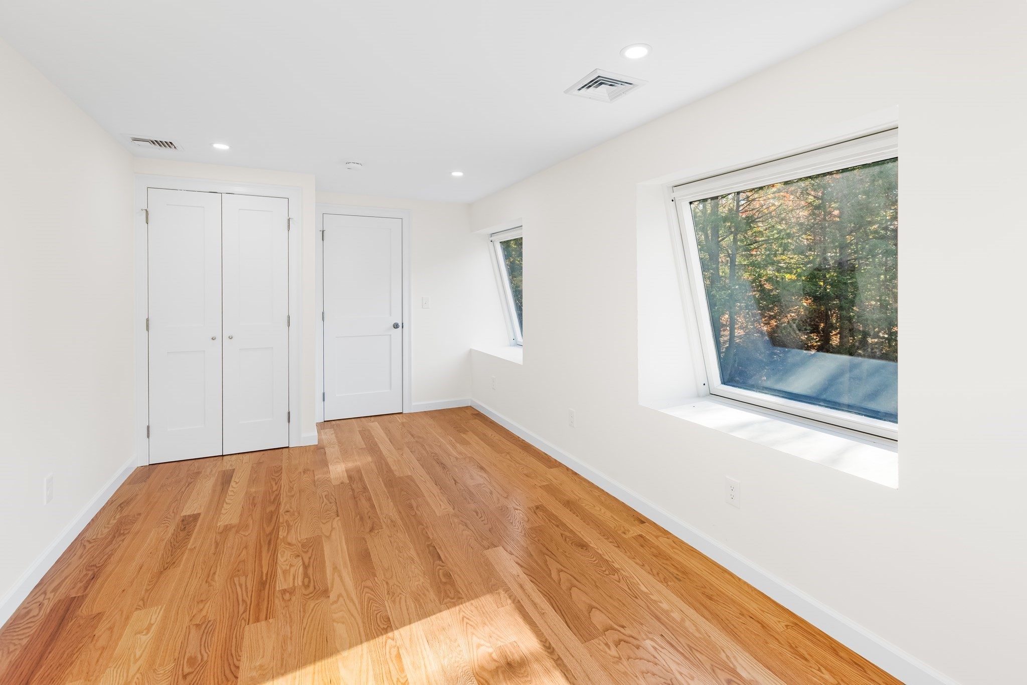 232 Lake Dr, Hamilton, MA 01982 - Image 25