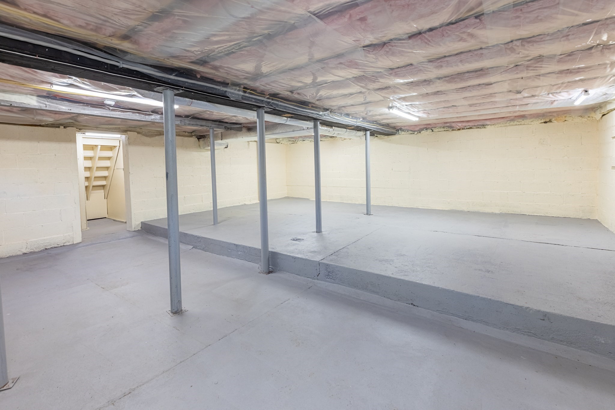 232 Lake Dr, Hamilton, MA 01982 - Image 28