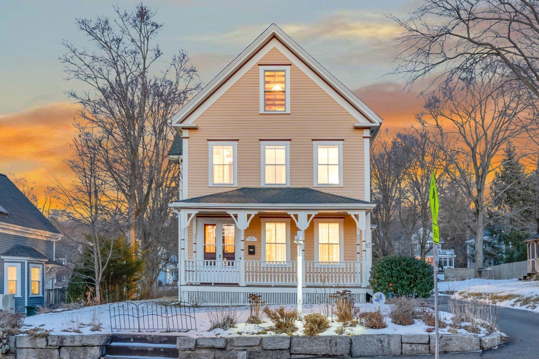 67 High St, Andover, MA 01810