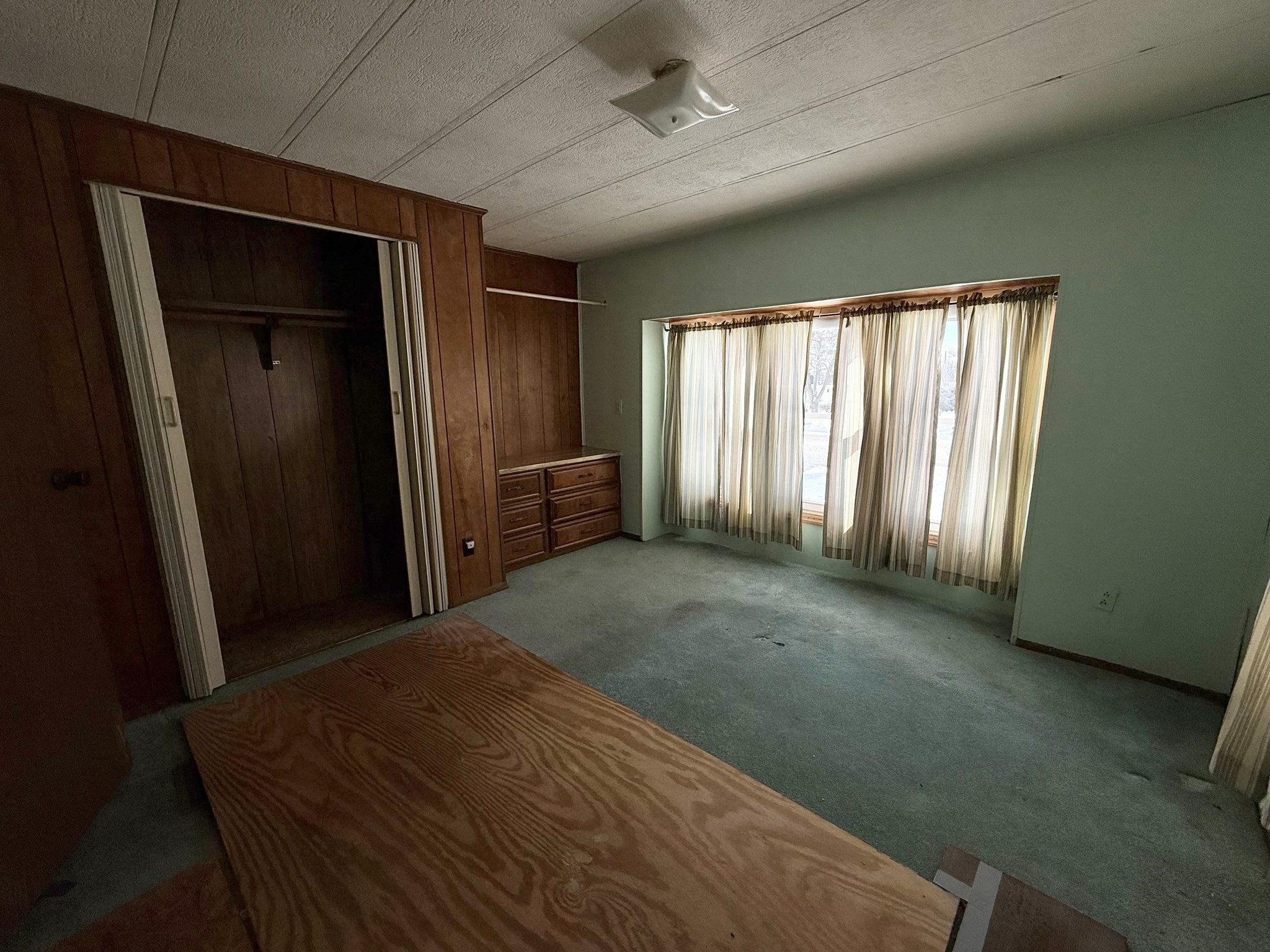 15 Nelligan Dr, Chicopee, MA 01020 - Image 15