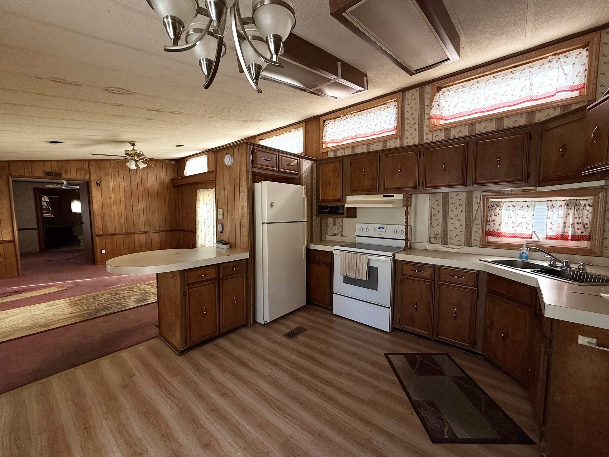 15 Nelligan Dr, Chicopee, MA 01020 - Image 5