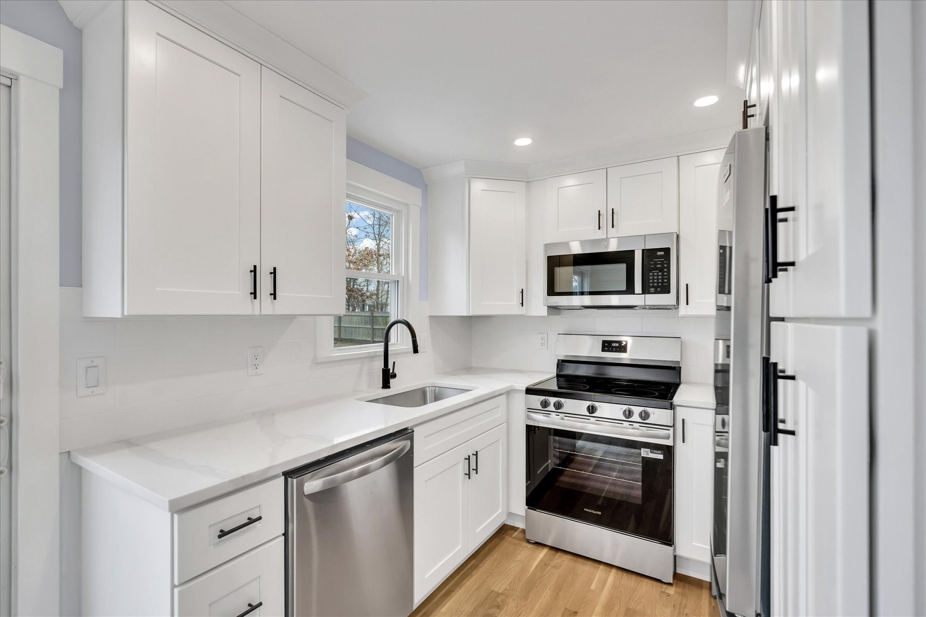 28 Cardinal Ln, Yarmouth, MA 02673 - Image 9