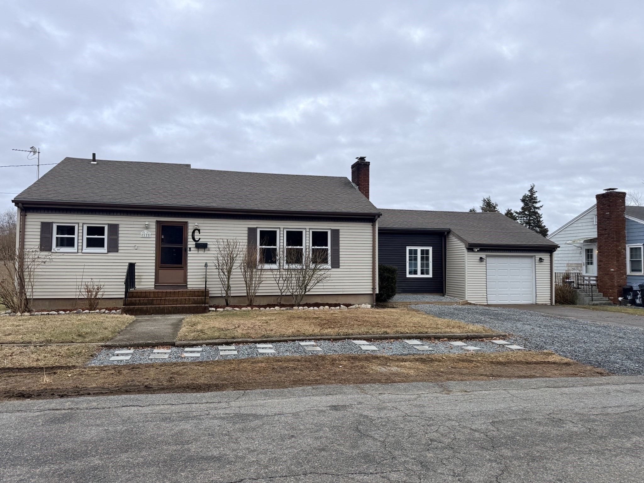 12 Dellawanda Rd, Swansea, MA 02777 - Image 1
