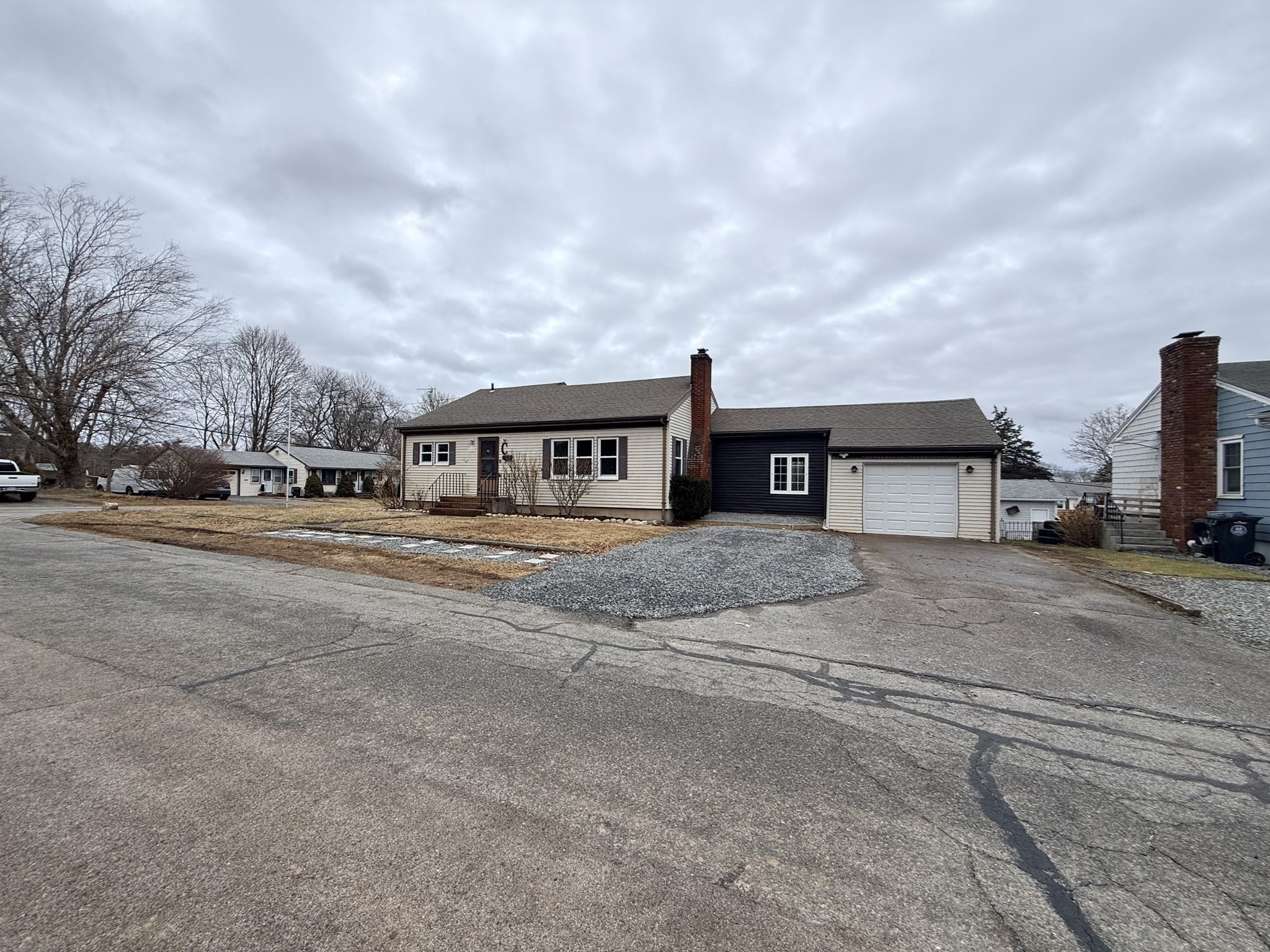 12 Dellawanda Rd, Swansea, MA 02777 - Image 2