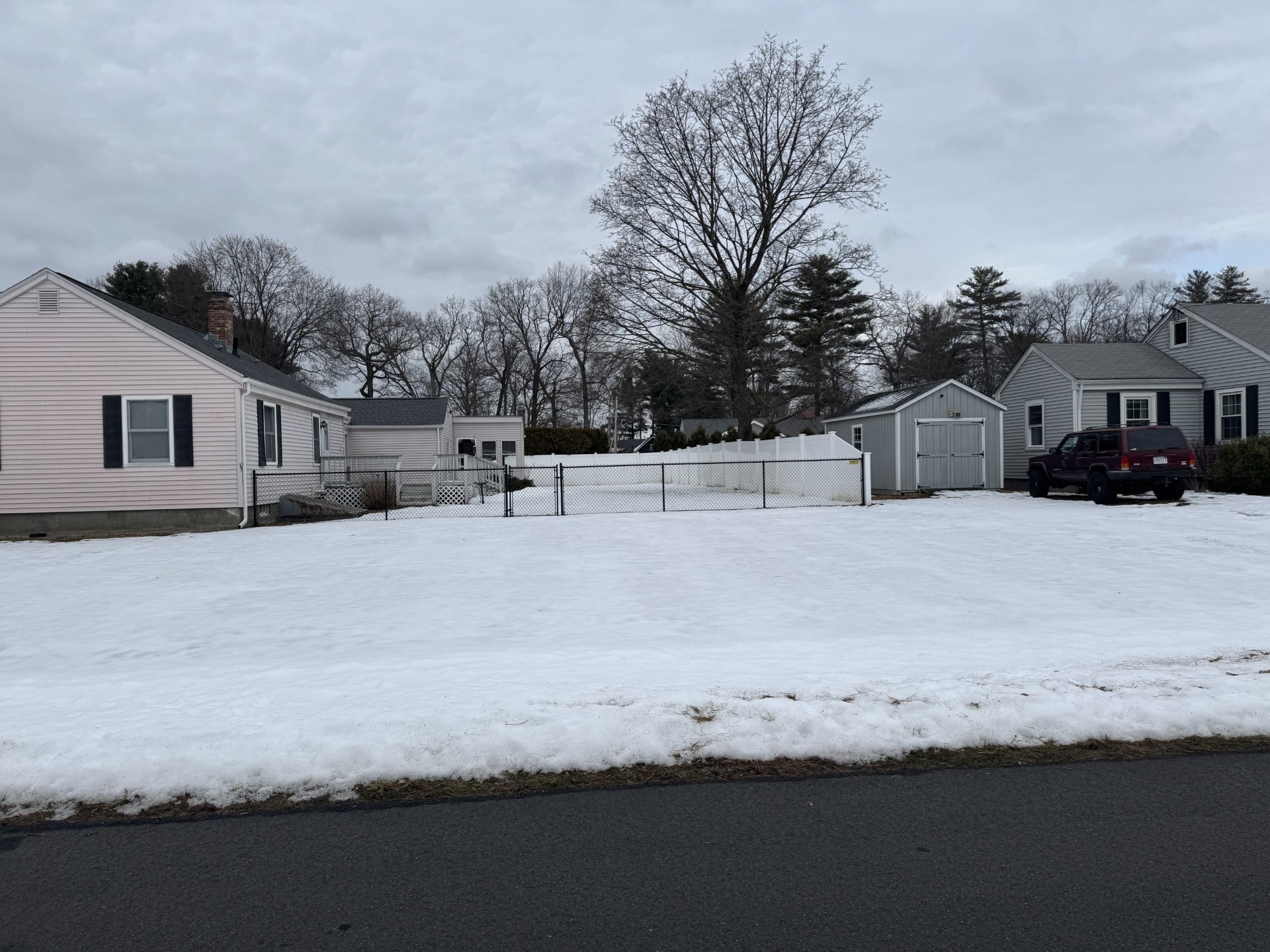 35 Loring Ln, Westfield, MA 01085 - Image 2