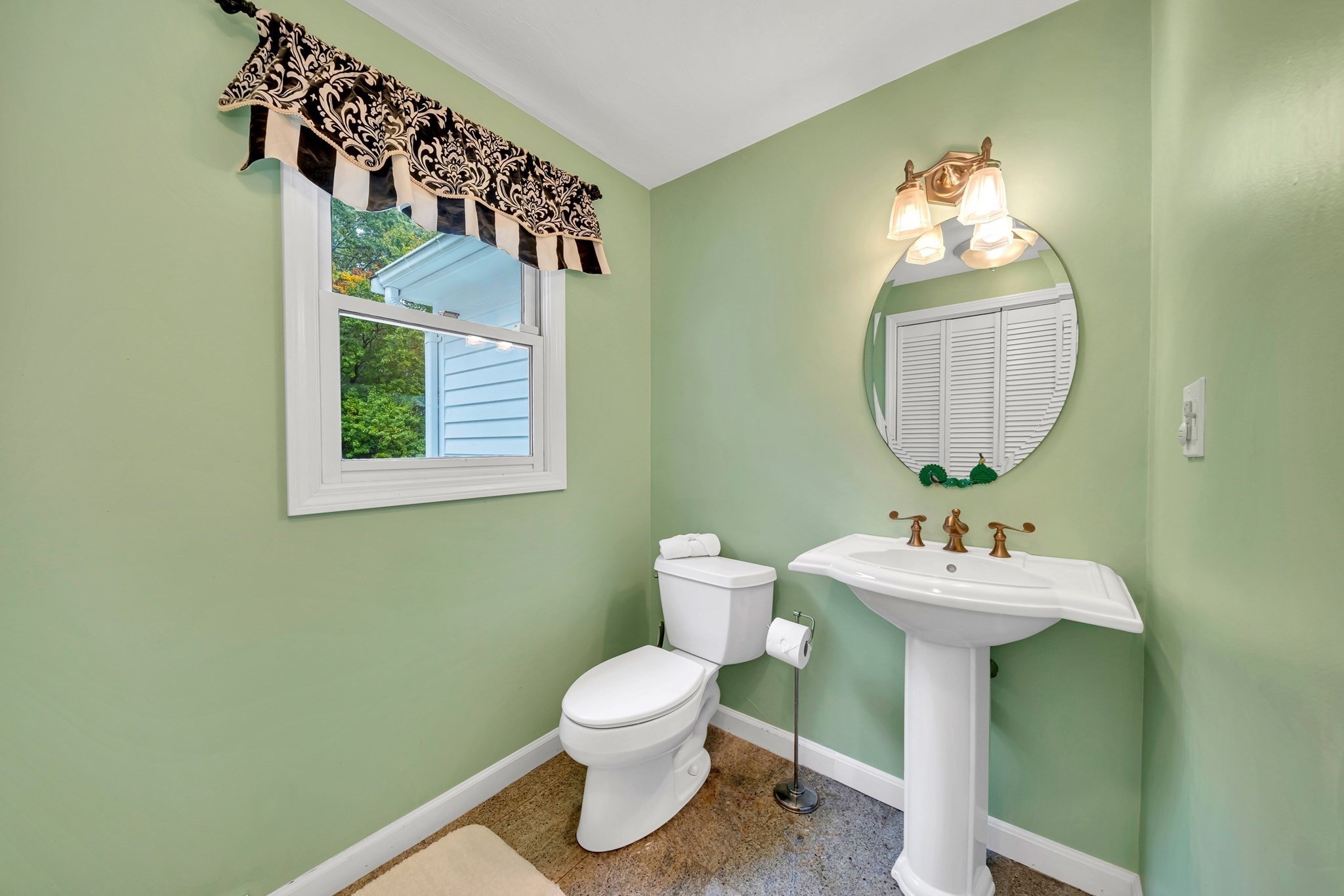 14 Claire Ave, Mansfield, MA 02048 - Image 10