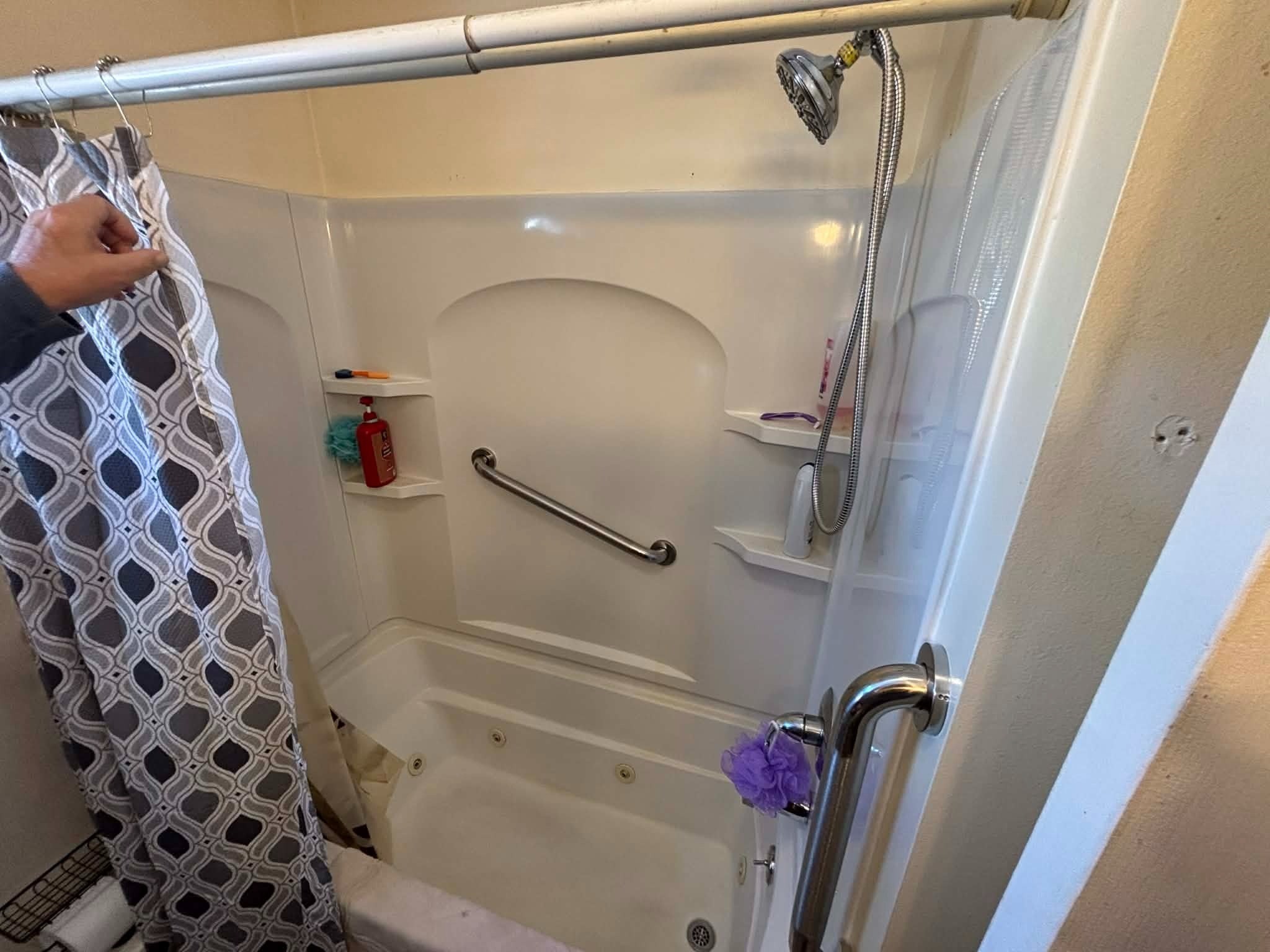 844 McKinstry Ave, Chicopee, MA 01020 - Image 7