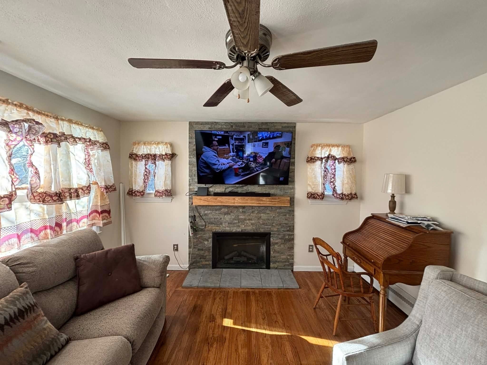 844 McKinstry Ave, Chicopee, MA 01020 - Image 10