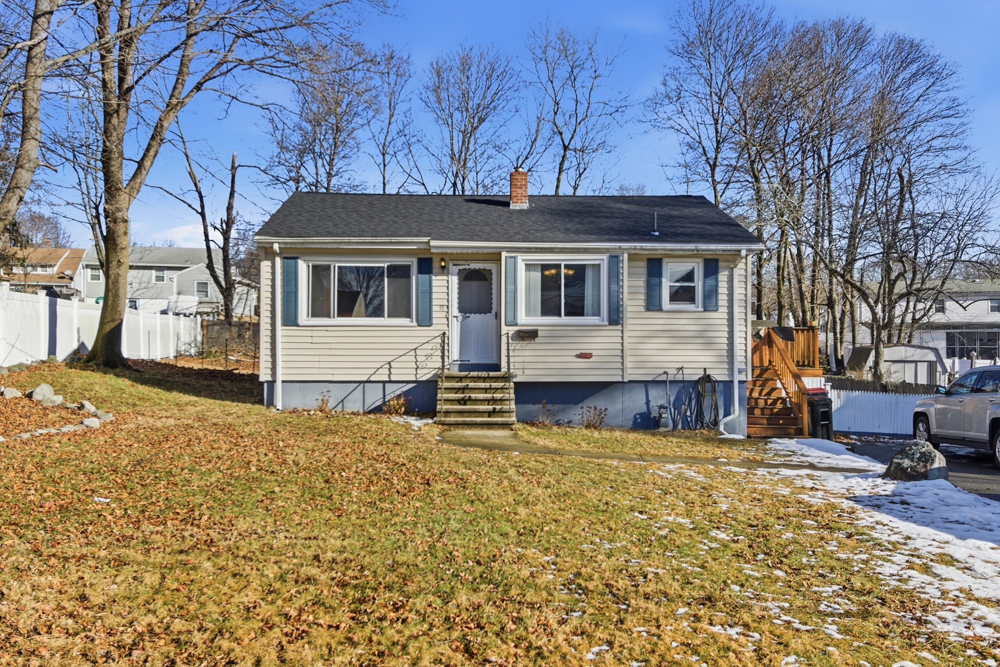 31 Sprague St, Brockton, MA 02302 - Image 1