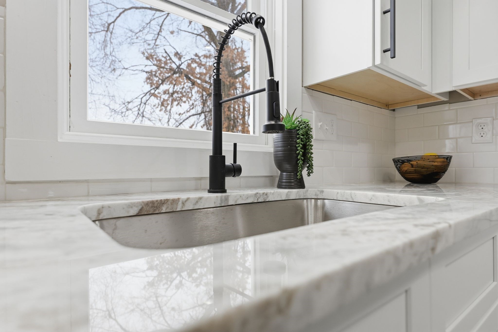 29 Lowell Ave, West Springfield, MA 01089 - Image 13