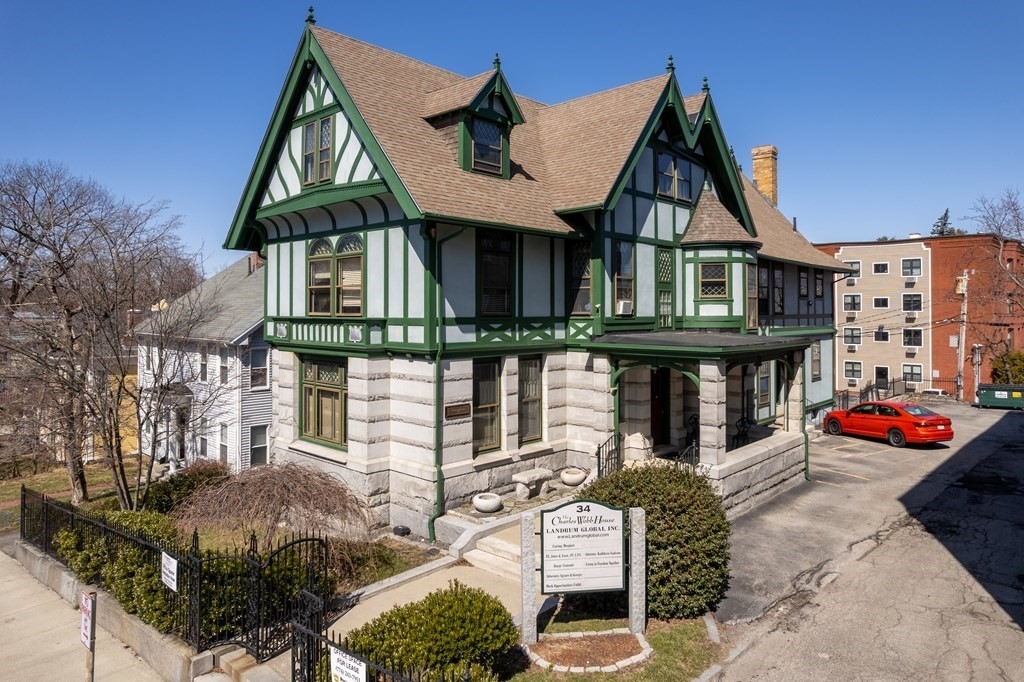 34 Cedar St Unit 301, Worcester, MA 01609 - Image 1