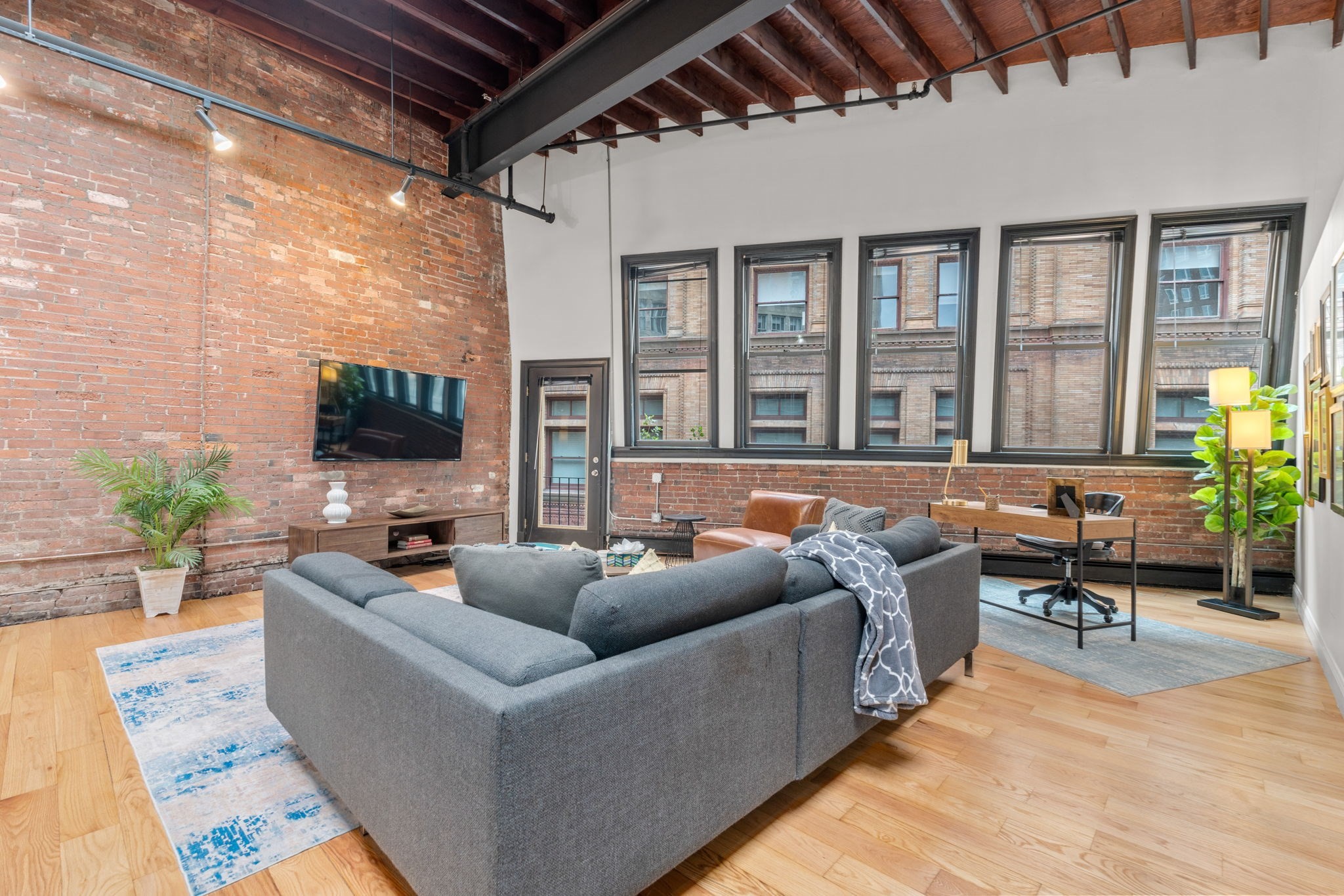 19 Stanhope St Unit 3B, Back Bay, Boston, MA 02116 - Image 2
