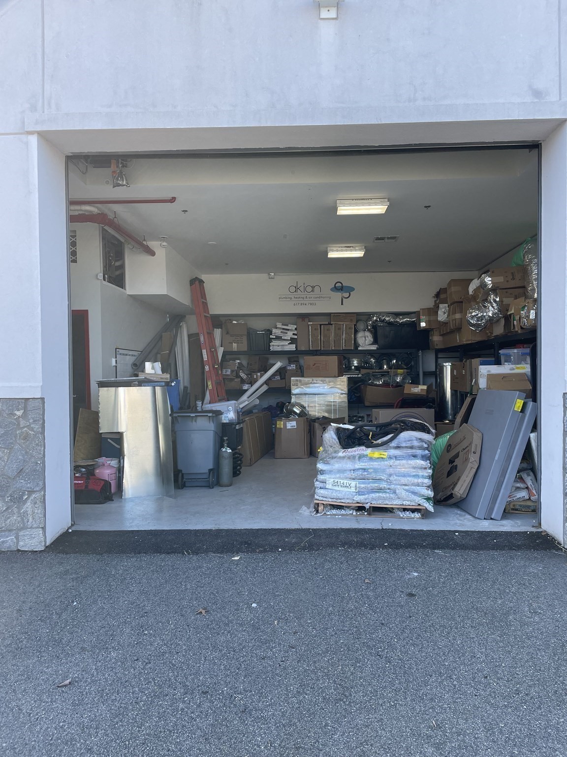 586 Pleasant Unit 1, Watertown, MA 02472 - Image 4