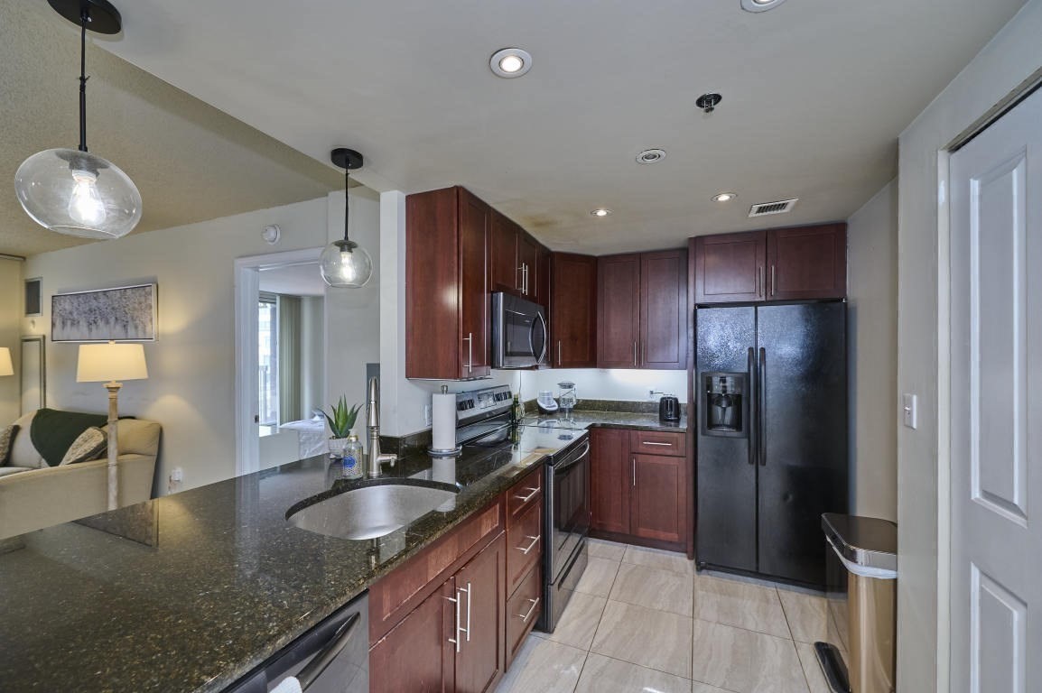 10 Museum Way Unit 525, Cambridge, MA 02141 - Image 6