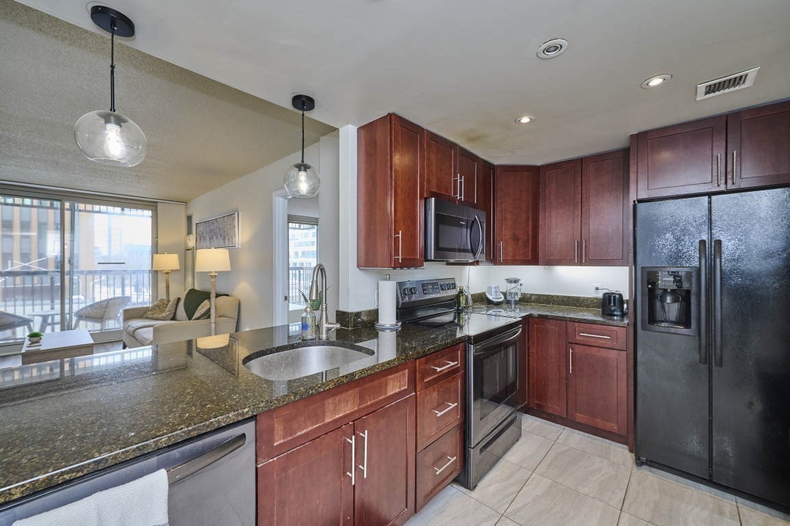 10 Museum Way Unit 525, Cambridge, MA 02141 - Image 8