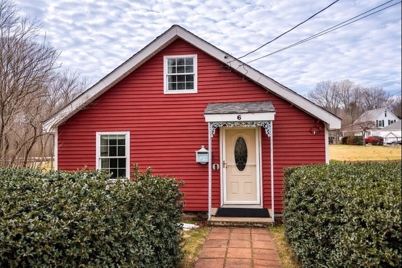 6 Dale St., Spencer, MA 01562