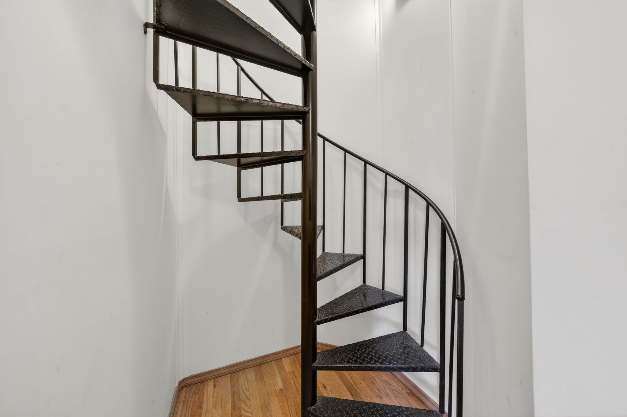 871 Sconticut Neck Rd, Fairhaven, MA 02719 - Image 10