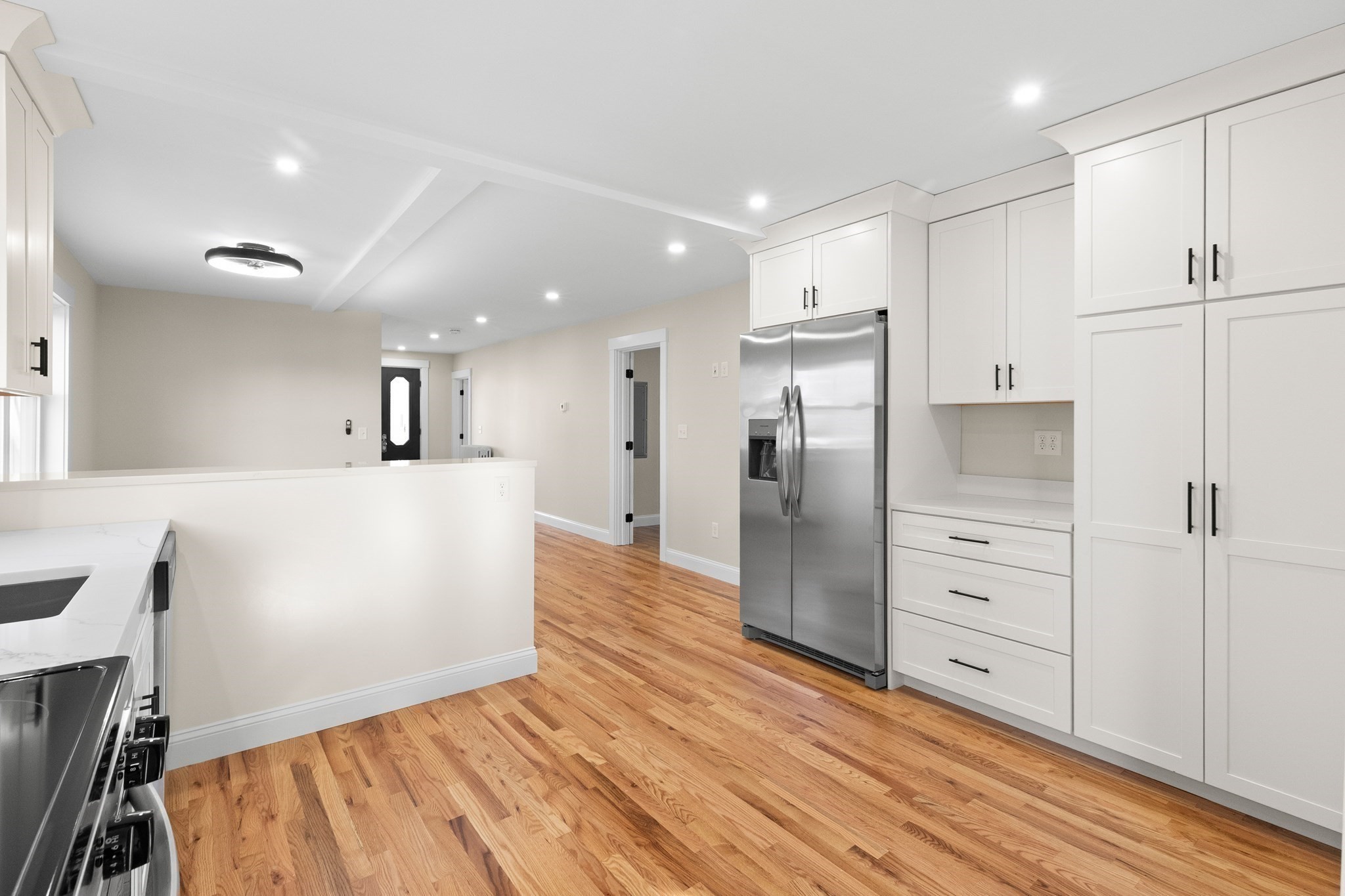 20 Beacon St Unit 1, Gloucester, MA 01930 - Image 2