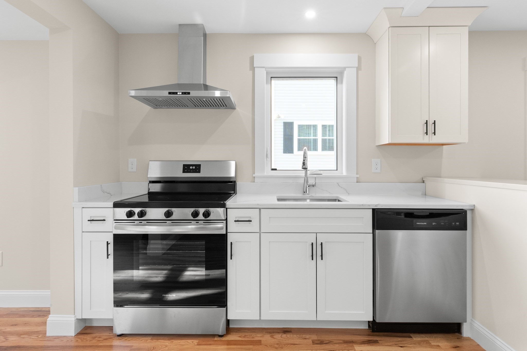 20 Beacon St Unit 1, Gloucester, MA 01930 - Image 6