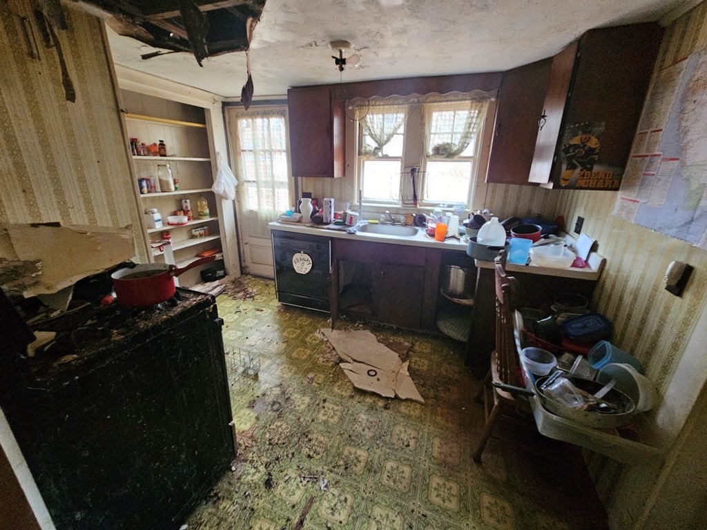 126 Lakehurst Ave, Weymouth, MA 02189 - Image 14